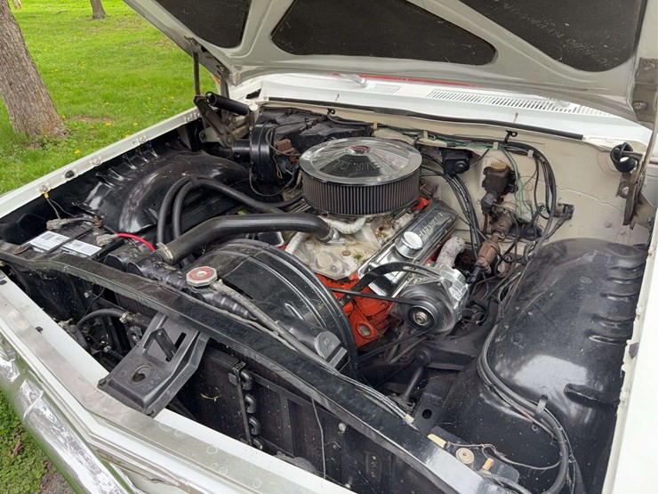 1961-chevrolet-impala-image-30