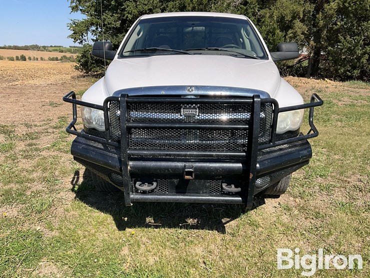 2005-dodge-ram-2500hd-image-2