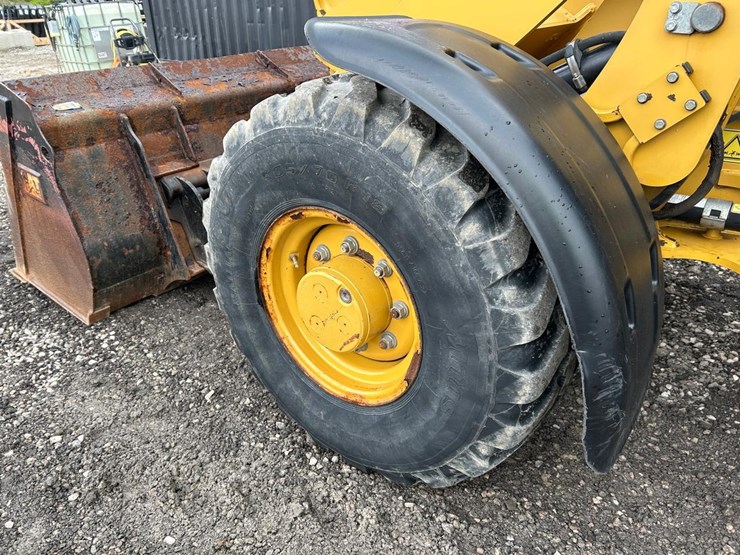 caterpillar-906h-image-19