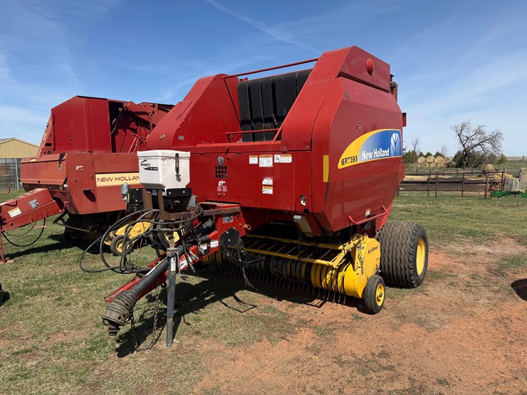 new-holland-br7090-image-1