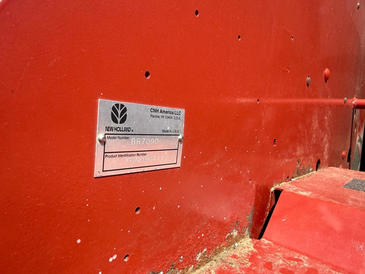 new-holland-br7090-image-14