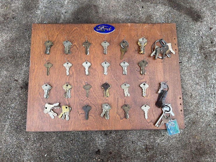 ford-key-rack-image-1