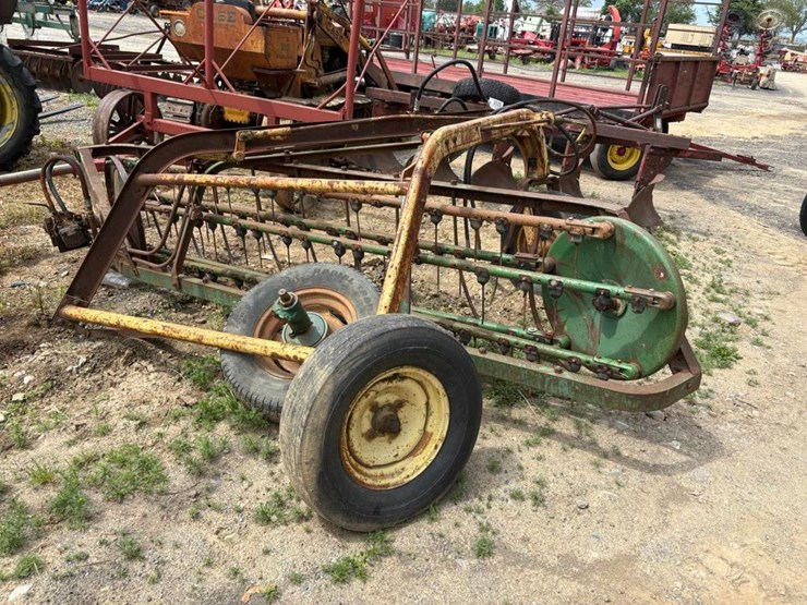 john-deere-640-image-1
