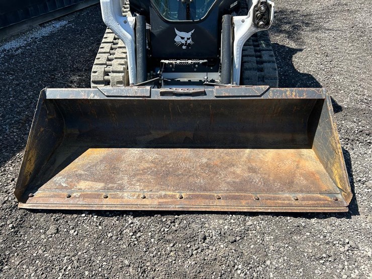 2021-bobcat-t64-image-9