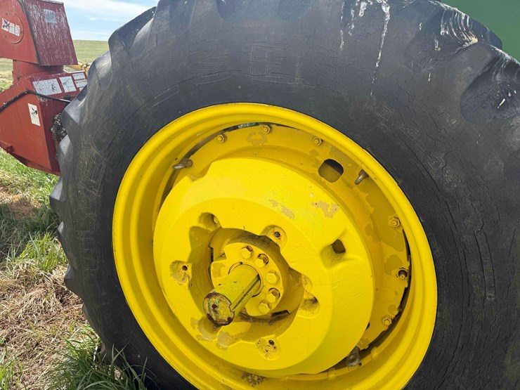 john-deere-4630-image-4