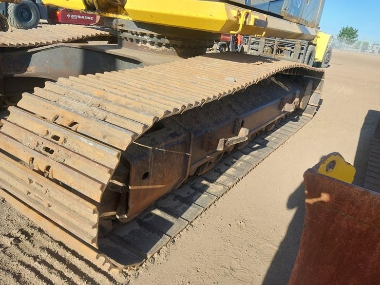 2013-komatsu-pc490-lc-10-image-13