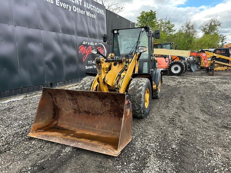 caterpillar-906h-image-8