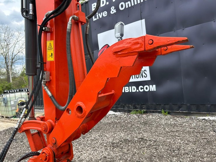 kubota-u55-image-9