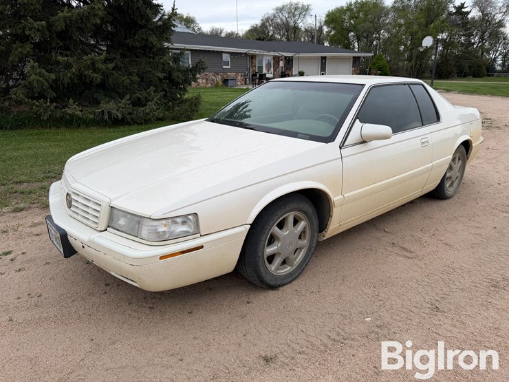 1999-cadillac-eldorado-2-door-coupe-image-1