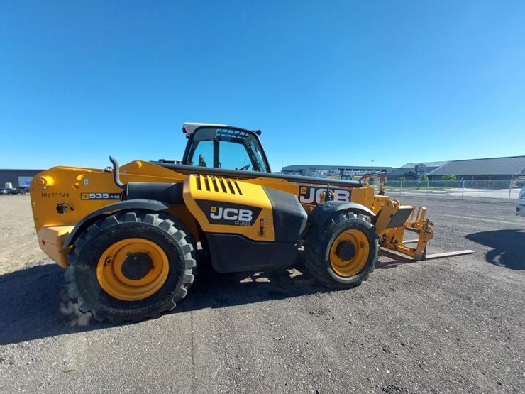 2014-jcb-535-140-image-7