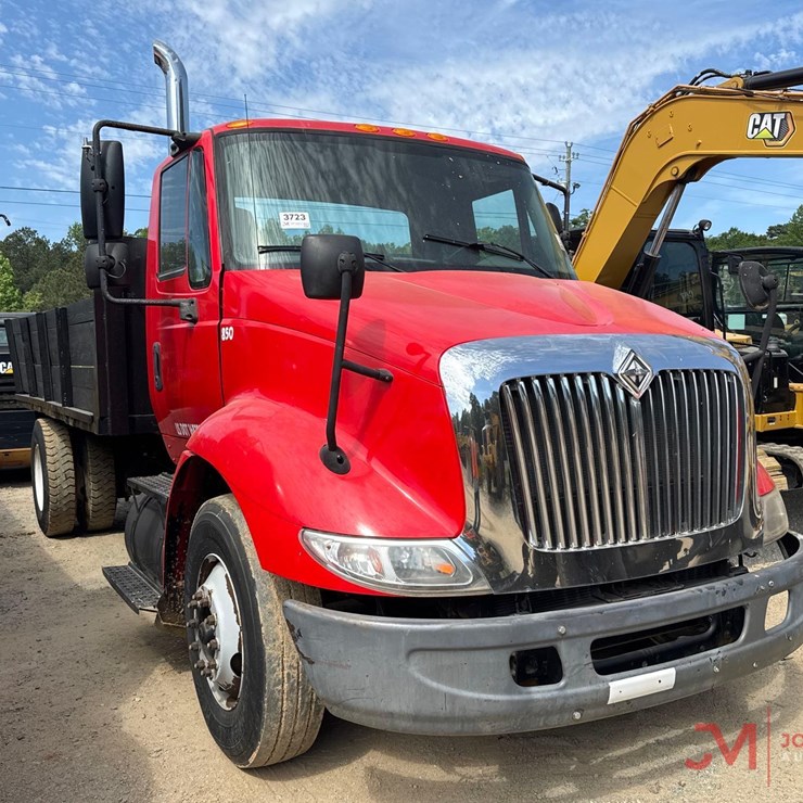2007 INTERNATIONAL 8600