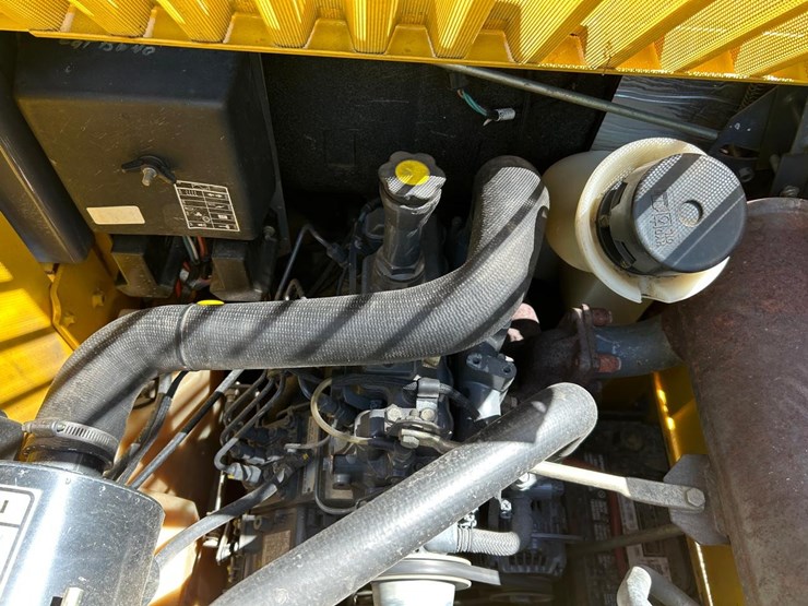 new-holland-ls150-image-15