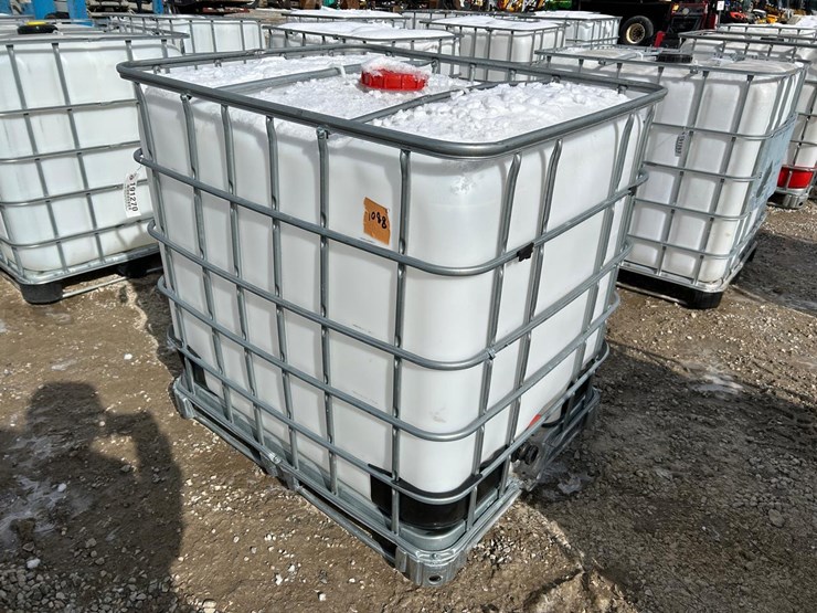 water-tank-tote-image-2