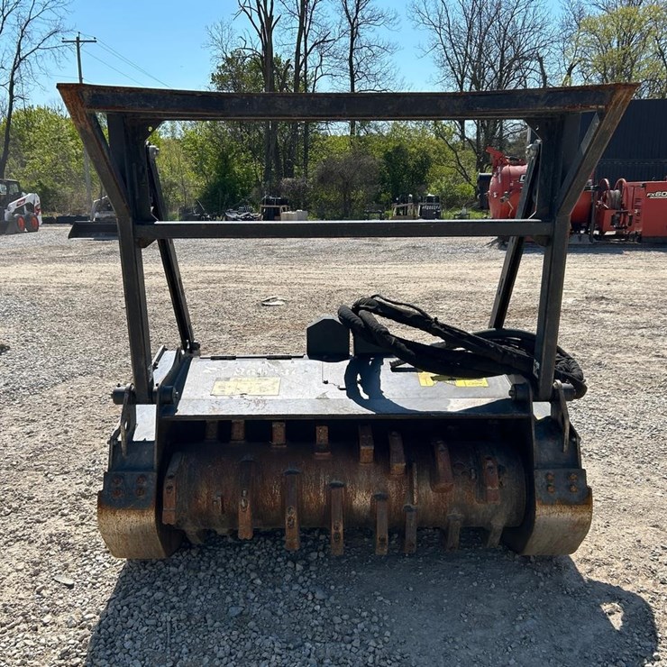2022 Bobcat M7055 50" Skid Steer Forestry Cutter