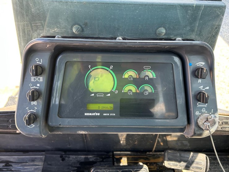 komatsu-d37ex-21-image-24