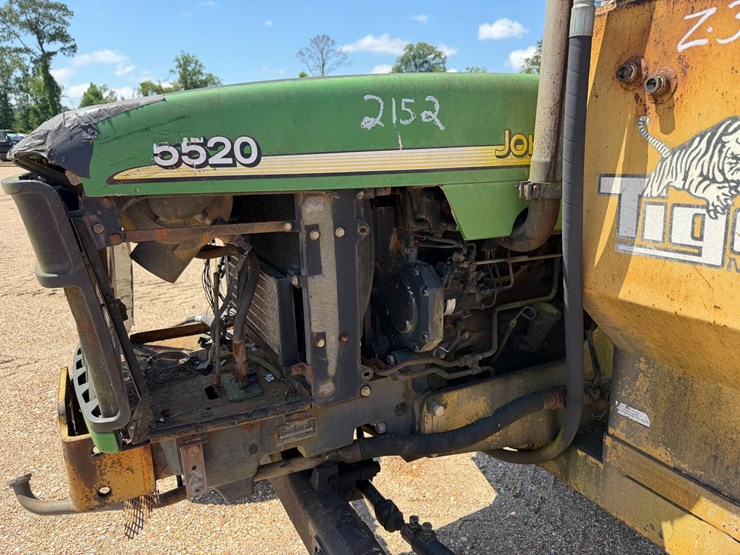 john-deere-5520-image-6