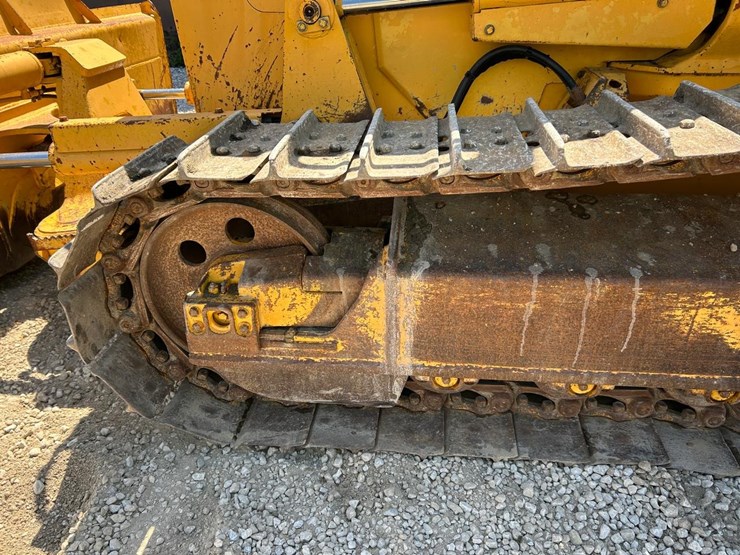 komatsu-d37ex-21-image-18