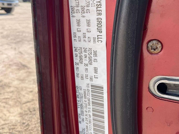 2011-dodge-ram-1500-image-5