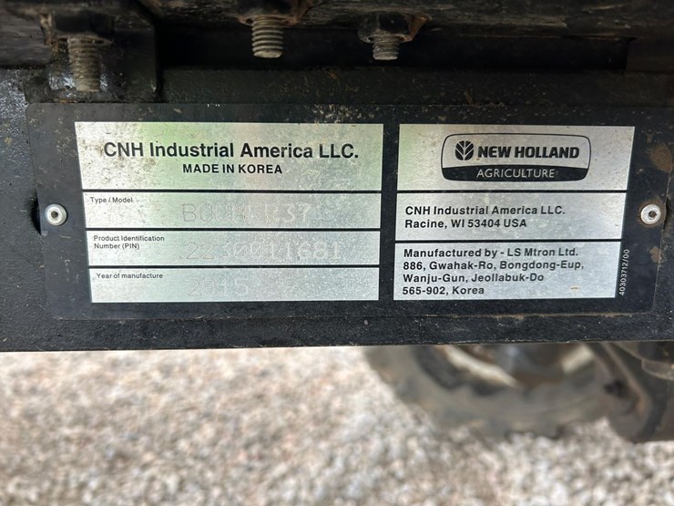 2015-new-holland-boomer-37-image-35