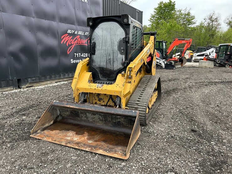 2020-caterpillar-259d3-image-8