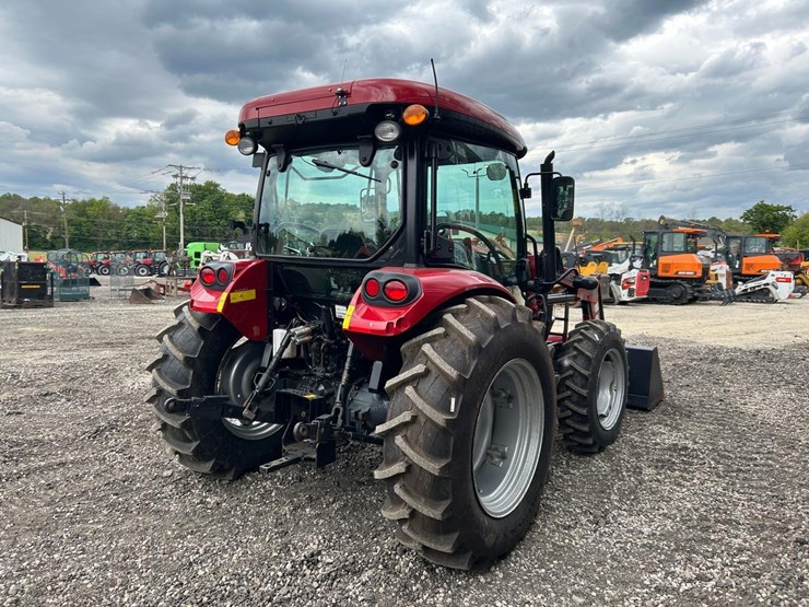case-ih-75a-tractor-image-4