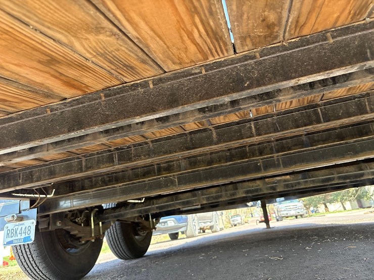 2019-pj-7ft-x-18ft-beaver-tail-bumper-hitch-trailer--1-owner-image-34
