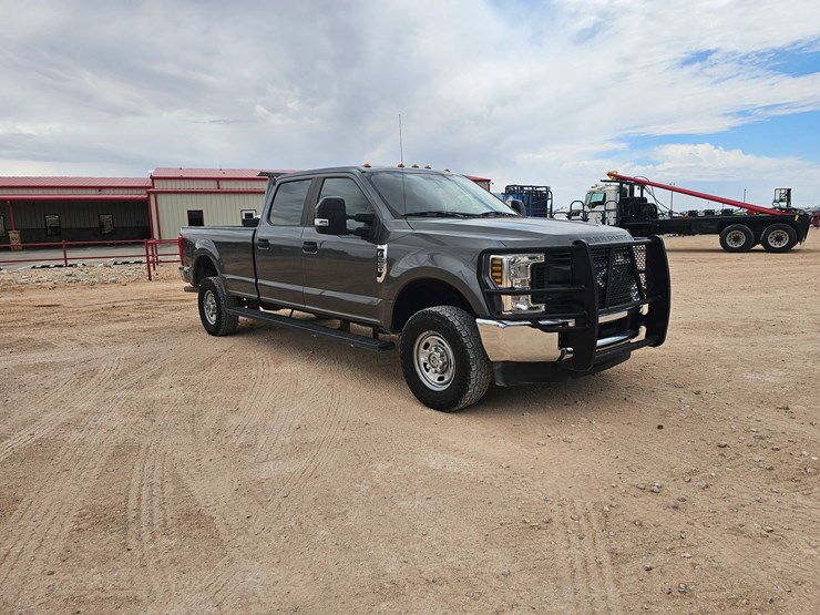 2019-ford-f250-image-2