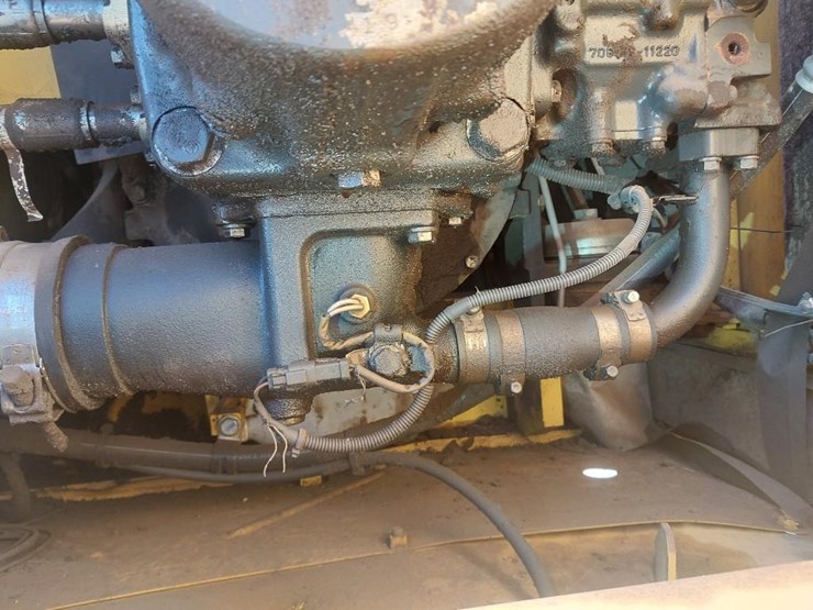 2013-komatsu-pc490-lc-10-image-25