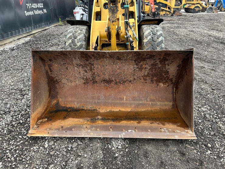 caterpillar-906h-image-9