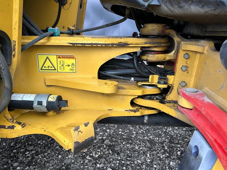 caterpillar-906h-image-18