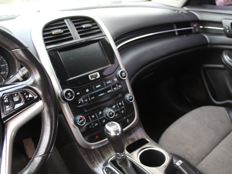 #35139-•-2014-chevrolet-malibu-lt-image-10