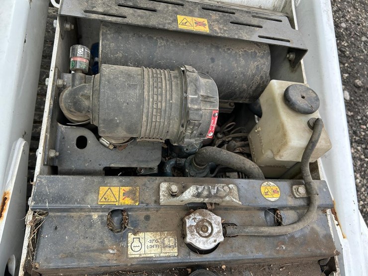 2024-bobcat-mt100-image-15