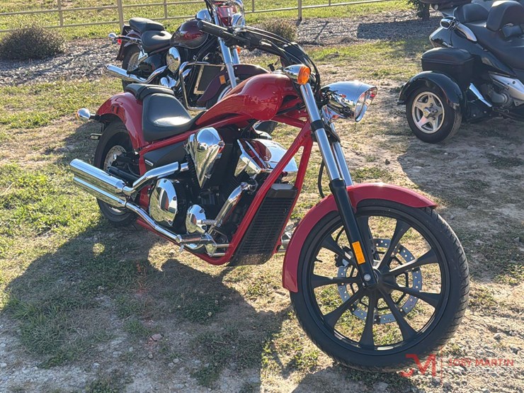 2013-honda-furry-motorcycle-image-1