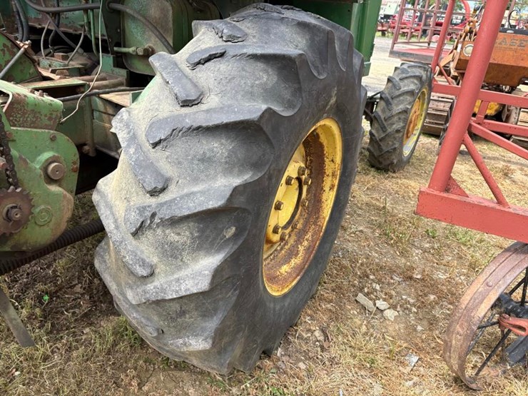 john-deere-5400-image-6