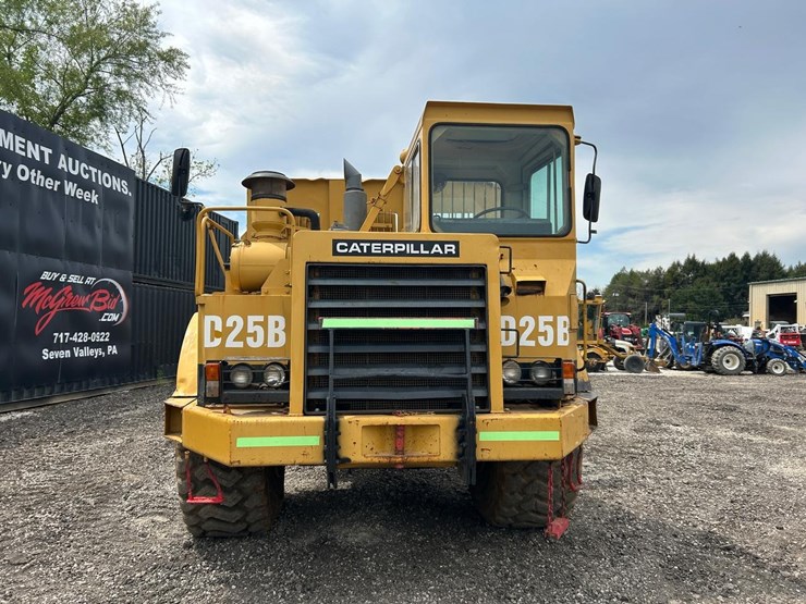 caterpillar-d25b-image-7