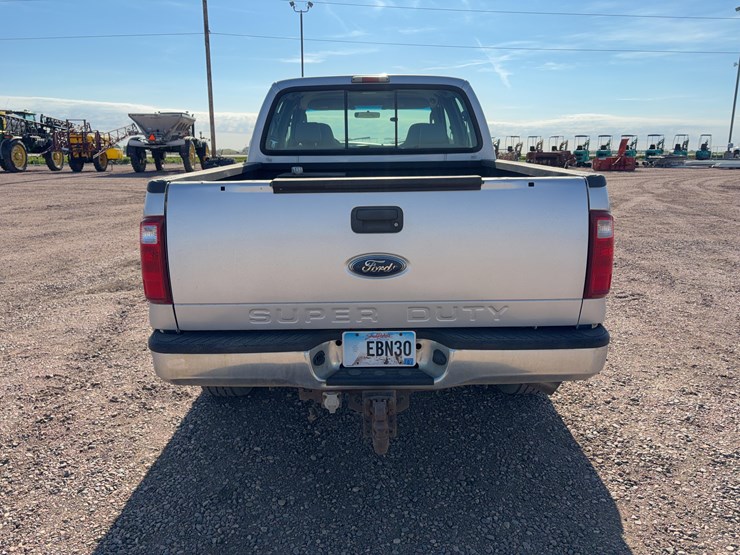 2004-ford-f250-image-5