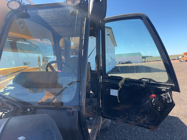jcb-512-56-image-27