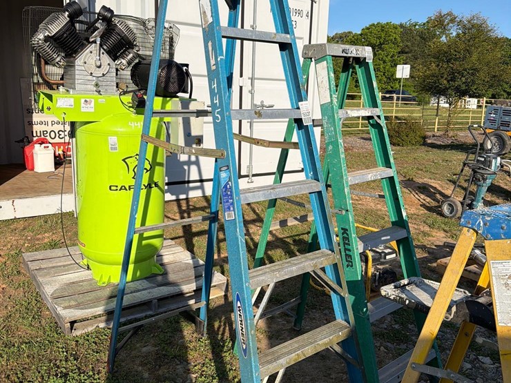 werner-8"-a-frame-fiberglass-ladder-image-1