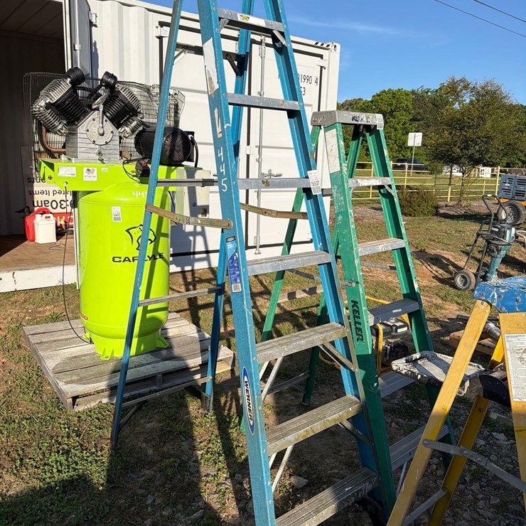 WERNER 8" A-FRAME FIBERGLASS LADDER