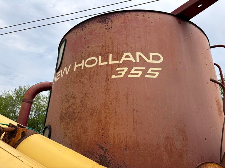 new-holland-355-image-4