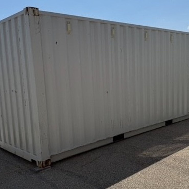 #390 • 20' Long Shipping Container (Milwaukee, WI)
