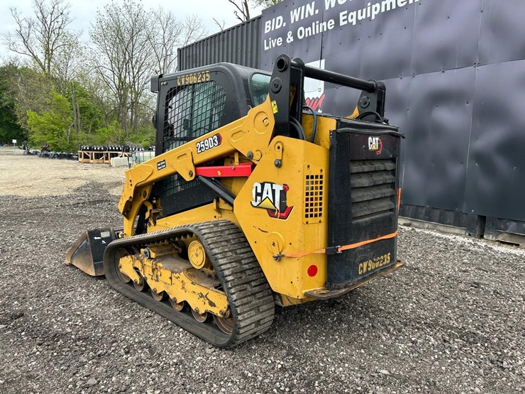 2020-caterpillar-259d3-image-2
