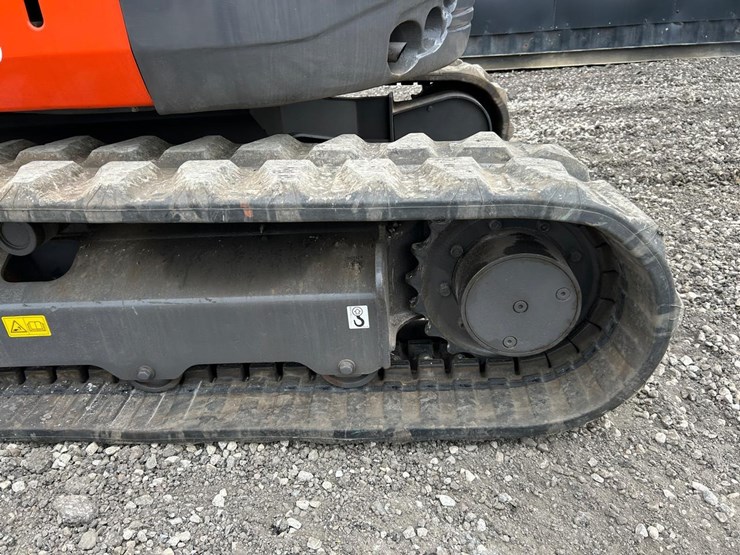 kubota-u55-image-17