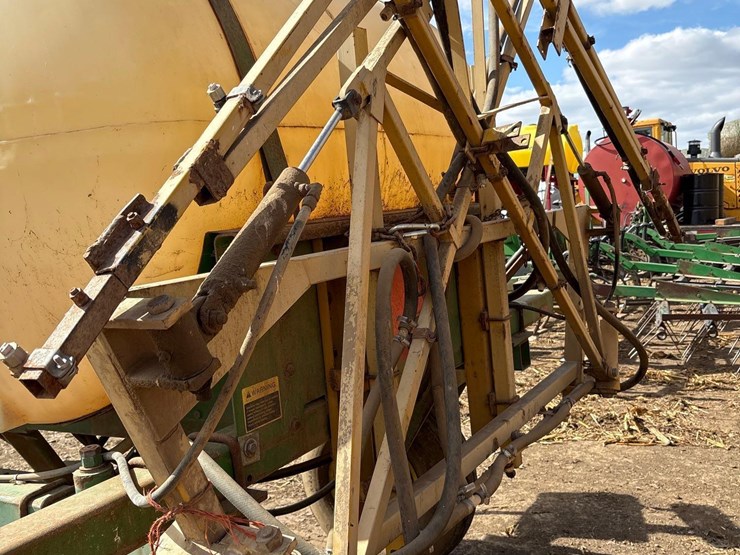 john-deere-250-image-16