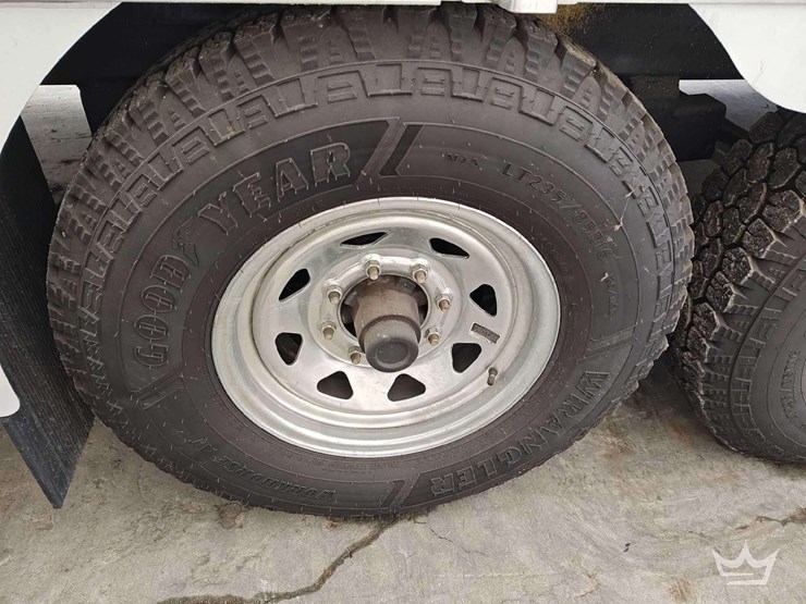 2025-precisions-provencal-22ft.-5th-wheel-mobile-office/-showroom-trailer-image-64