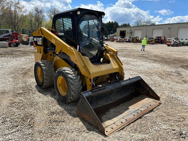 2015-caterpillar-246d-image-6