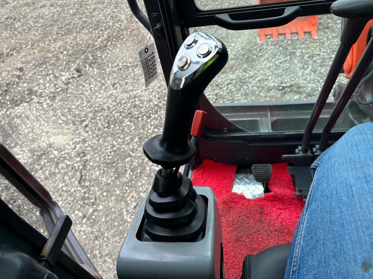 kubota-u55-image-26