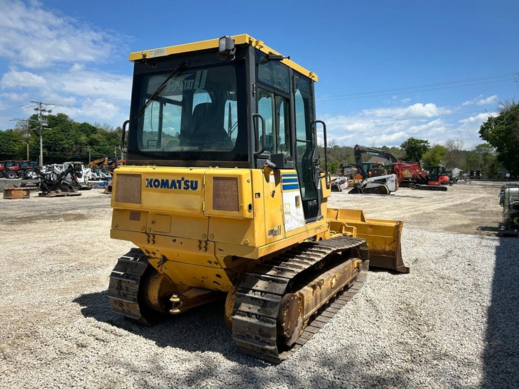 komatsu-d37ex-21-image-4