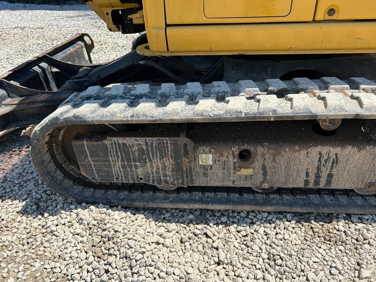 2021-caterpillar-303.5-image-17