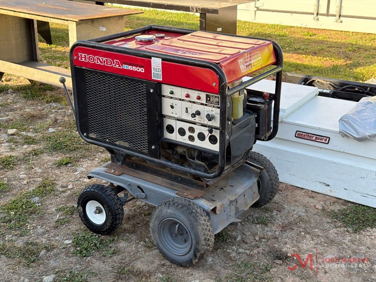 honda-es6500-generator-image-2